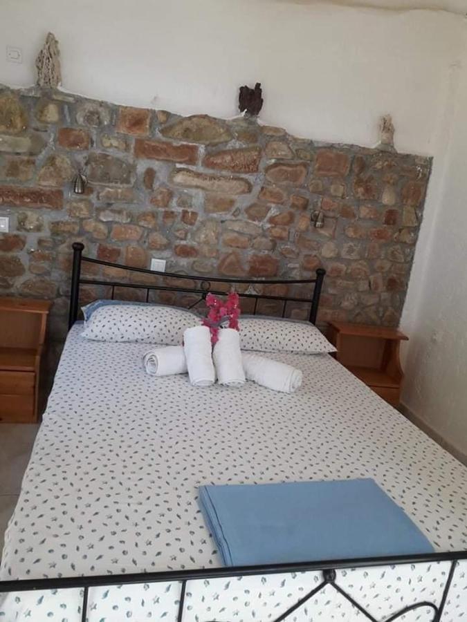Giota & Antonia Apartments Koróni 外观 照片
