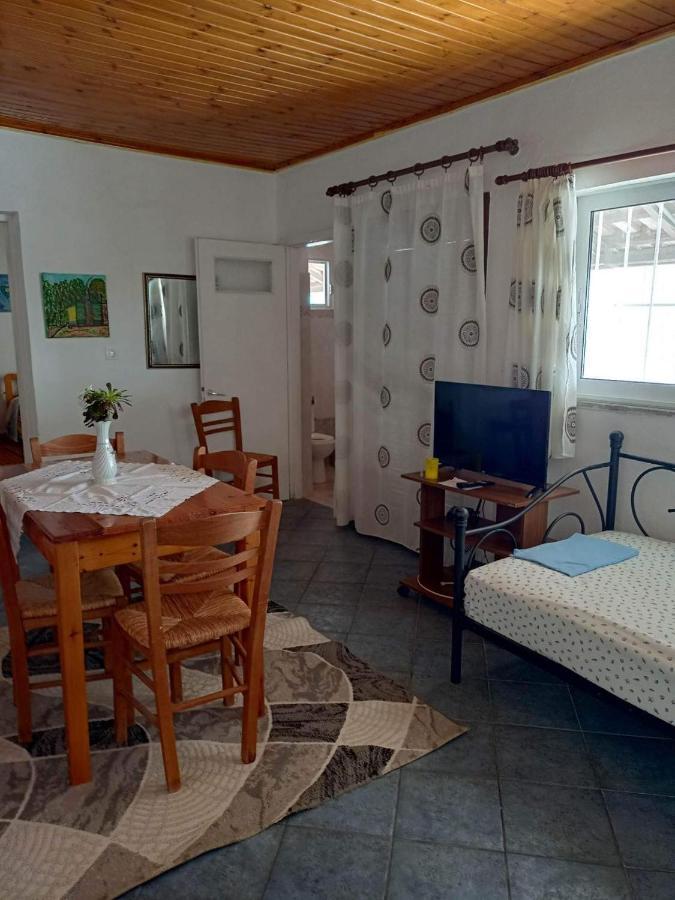 Giota & Antonia Apartments Koróni 外观 照片